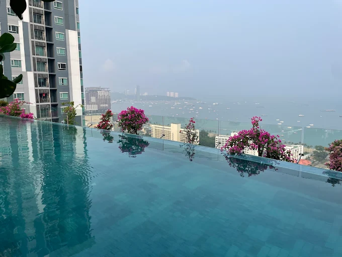 Centric Sea Pattaya / เซ็นทริค ซี พัทยา